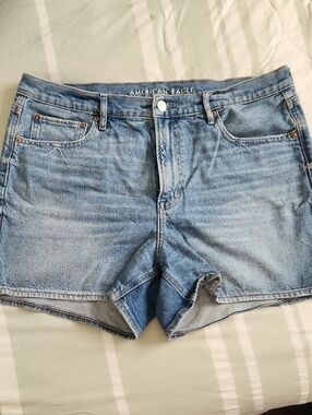 Womens American Eagle Jean Shorts Size 12